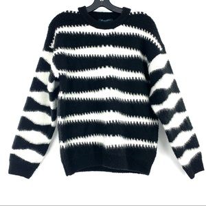 Faith And Zoe Chunky Boho Knit Pattern Sweater